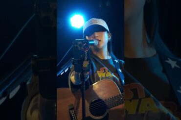 リクエストのカバー曲を即興の弾き語りで歌ってみた！「ヒカリへ/miwa」cover 丸山純奈