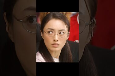 ごくせん 仲间由纪惠 饰 暴力団の跡取りが教師になり、反抗的な生徒たちを卒業へと導く#ドラマ #映画 #viralvideo #shorts