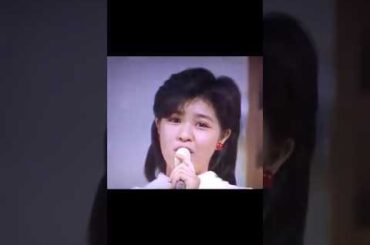 ザ・トップテン 雪山のペンションから菊池桃子が「雪に書いたLOVE LETTER」を歌います。#トップテン #昭和歌謡