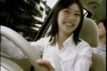 マツダ　伊東美咲