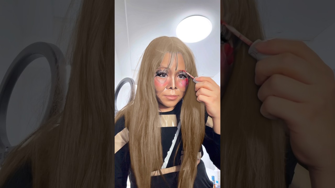 愛内アイラ 化粧 メイク ものまね【たすく】