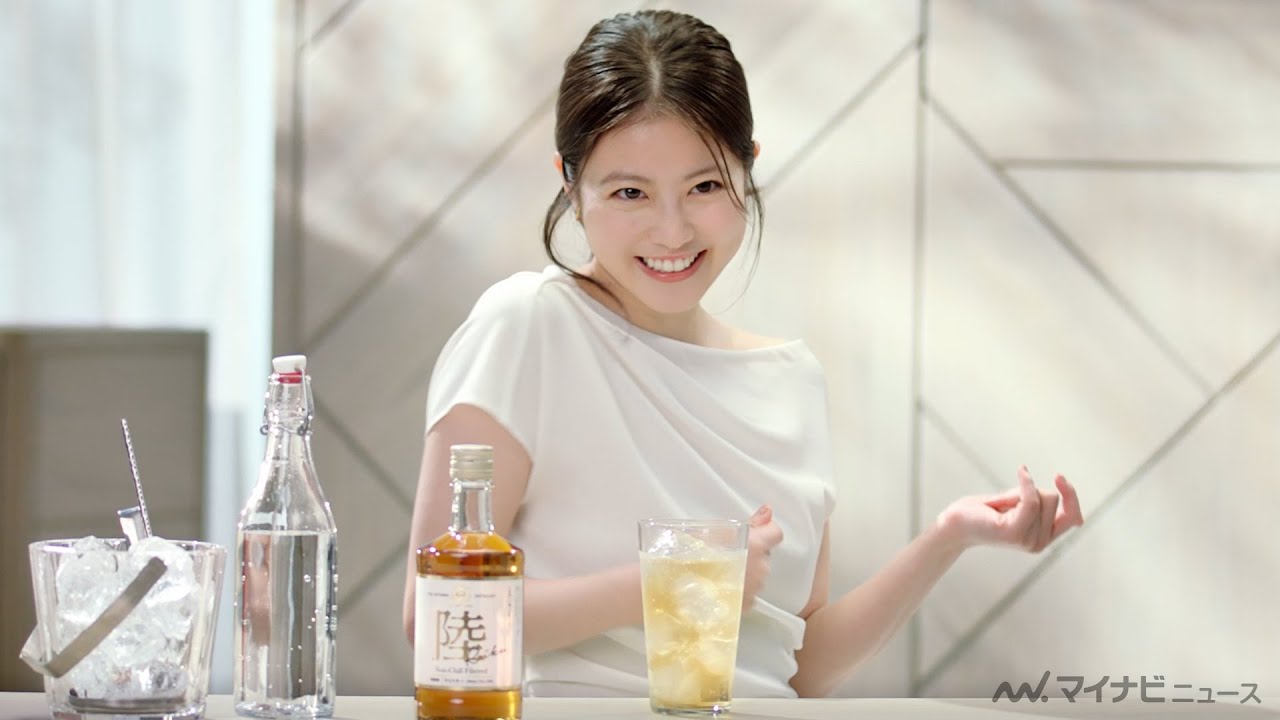 今田美桜、酔った時の行動が可愛すぎる！「踊るときもあります」 ”笑顔全開”撮影の裏側 「キリンウイスキー 陸」新TVCM＆メイキング