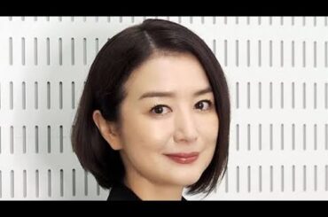 57歳・鈴木京香「家族でお祝い」”元夫”＆”娘”とバースデーケーキ囲み3ショット「素敵なご家族写真」