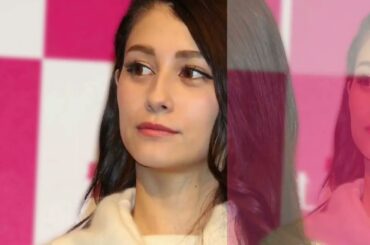 「顔ちっさ」「叶恭子さんみたい」の声も…ダレノガレ明美、大胆デコルテ＆超ふっくらリップの近影に反響