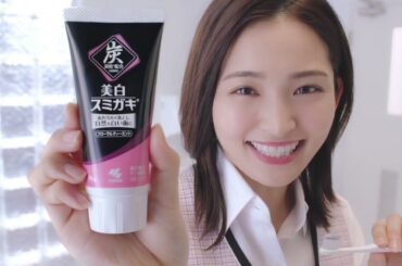 岡本玲  小林製薬 美白スミガキ「歯が黒くなりそう」篇 TVCM