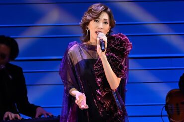 🇯🇵😭60歳で奇跡の復活‼️真琴つばさが全日本を涙で包んだ夜…🌙✨40年ぶりの渾身パフォーマンスに感動の嵐🔥【伝説の舞台】