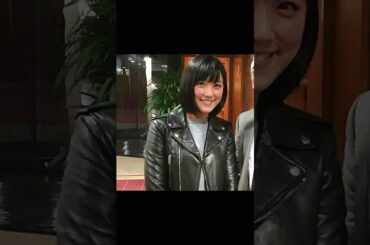 女性が着るサンローランL01は反則級のかっこよさ！竹内由恵アナ似合いすぎ・・可愛いし美人だし最強｜革ジャン｜レザー｜ライダース｜ファッション｜リンクから新曲聴けます！　　【TV出演経験あり】