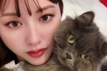 「足長ーい！遺伝子すご！」鈴木えみ、モデル級スタイル＆ロングヘアの11歳長女とのプラべショット公開「20代から変わらない美貌」