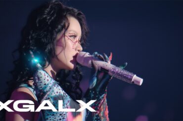 XG - IS THIS LOVE (from XG 1st WORLD TOUR "The first HOWL" FINAL Landing at TOKYO DOME)