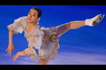 【浅田真央❄️氷上に咲くアート🌸ファン感動の“花びらステップ”に喝采✨】