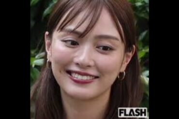 ＜武田玲奈＞“ミニスカ”ゴルフウエアで美脚が映える！　「可愛すぎる」「パーフェクト」と話題