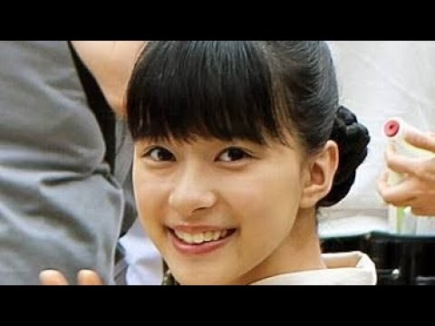 🎬まさかの一致⁉️芳根京子ドラマ衣装が別ドラマとリンク💛昭和レトロなワンピースが話題沸騰👗📺