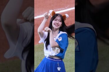 元℃-uteのキュートすぎる鈴木愛理、まさかのキツネダンス🦊✨　#shorts #鈴木愛理 #ファイターズガール