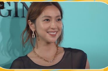 中村アン、透け感あるロングドレスで魅了　「ティファニー 銀座」は「とてもすてきな空間」