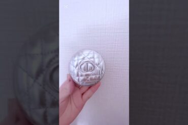 みんなのお気に入りのコスメ教えて！