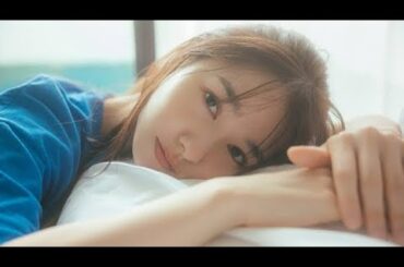 ＜桜井日奈子＞メリハリ効いてる？　グッとくる表情、すらりとした美脚、鍛え上げたおなかも　26年カレンダーブック発売へ