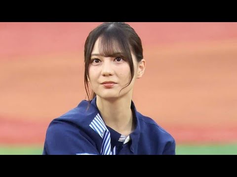 日向坂46の小坂菜緒がDeNA戦で始球式 2年連続ノーバウンド投球に笑顔