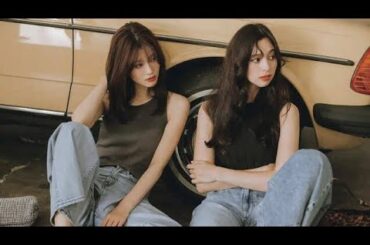 中条あやみと生見愛瑠がタンクトップ&デニム姿で大人かわいく　『CanCam』9月号