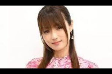 42歳・深田恭子、衝撃的な“写真集表紙”解禁　ファン歓喜「最高の笑顔！」「たまらなく好き」