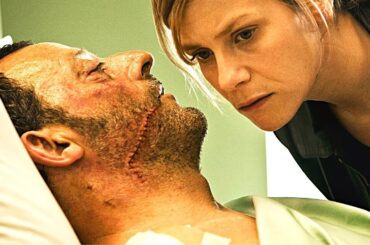 【映画紹介】尊敬されていたギャングスターが待ち伏せ攻撃を受け、体に22発の銃弾を撃ち込まれて死んだと思われたが、彼は目を覚まし、裏切り者たちに宣戦布告する。