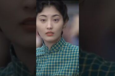 So beautiful! Tokiwa Takako in a cheongsam.超美しい！チャイナドレスを着た常盤貴子#cheongsam #常盤貴子#qipao #チャイナドレス #チーパオ