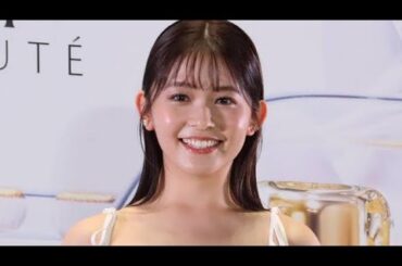 ＜久間田琳加＞キャミワンピで美デコルテ披露　フィッシュテールでエレガントムード#news