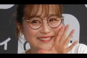 鈴木奈々「懐かしい写真が出てきたので」18歳の頃の愛車を披露　「今乗ってる車はスズキ」