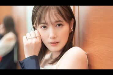 本田翼、“ミニ丈×透けタイツ”美脚ショットに反響「たまらない」「美しすぎます!」「めっちゃ綺麗！」