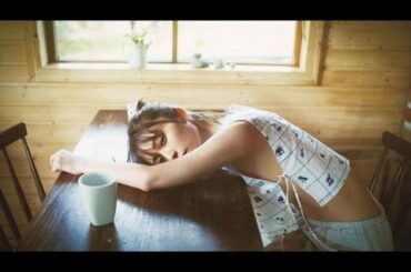 “タトゥー”で話題の「長濱ねる」写真集が初登場1位　本人は「変わったもの変わらないもの全部触れて欲しい」［エンターテイメントベストセラー］