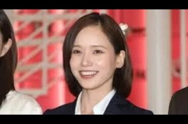 ＜小芝風花＞木村佳乃と医師コーデで連ドライベント登壇　ファーストサマーウイカはブラックコーデに白衣姿