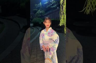 みなさん夏楽しんでますか？🌻  8月のカレンダーオフショットです☻