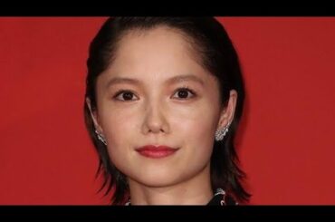 【独占】宮崎あおいが第4子を極秘出産、夫の岡田准一も家事と育児を担う”お互いの仕事が重ならないように調整”