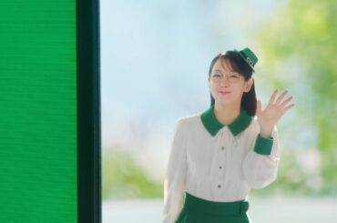 吉岡里帆  眼鏡市場 「ストレスフリーレンズ」篇 TVCM