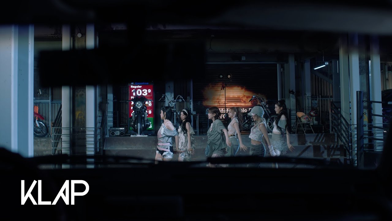 Kep1er 케플러 l ‘BUBBLE GUM’ M/V Kep1er 케플러 l 'BUBBLE GUM' M/V