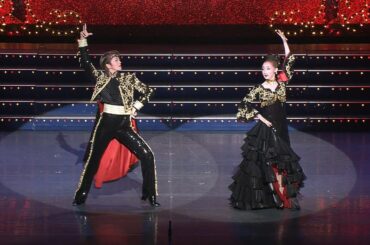 和央ようか - レヴュー伝説 (2005)