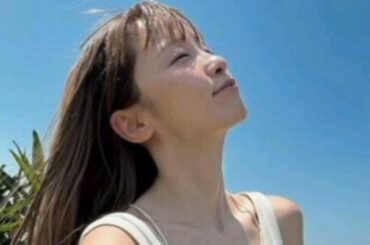 🌸💃✨Dream Ami、オーバーサイズパーカーで魅力全開💖👗「眩しい🌟」「脚長効果バツグン🩰」と話題沸騰📷💫💌🌈💎