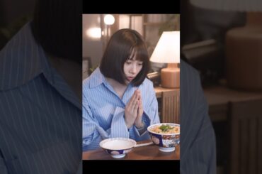 殺し屋は5秒で飯を食い終える！