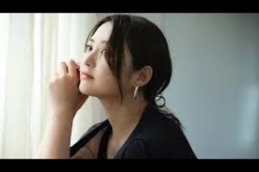 ＜鈴木咲＞グラビア解禁の美女　「アホな水着を着てきたよ！」　人魚のように