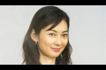 ４８歳・伊東美咲の全身ショットに仰天「つなぎ姿も素敵」「カッコいい」「エルメス～」「女神様降臨」