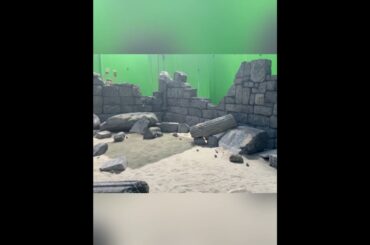 Perfume インスタ 20250821 かしゆか、巡ループのセットで遊ぶ