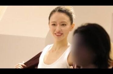 山本舞香も実践　K-POP中心に広がる“下着見せコーデ”に分かれる賛否「さすがに下品」現地で指摘の声も