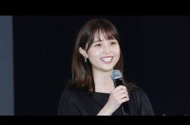 “水着姿が話題”元フジアナ・渡邊渚（28）、ロック調の衣装でポーズを決める最新ショット披露「慣れないポーズをしてみました」