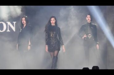 💃🔥中条あやみ×三吉彩花×池田エライザ、TGCランウェイ開幕トップ飾る✨オールブラック美脚コーデに観客熱狂😍