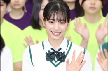 當真あみ＆嵐莉菜＆原菜乃華、顔寄せ合う笑顔の抱きつきショットに「3人ともかわいい」の声＜ちはやふる－めぐり－＞