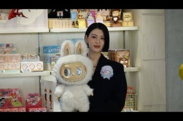 三吉彩花「〝映える〟スポットもいっぱい」　9日に「POPMART大阪なんば店」がグランドオープン