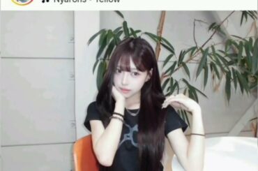 「TGCで波紋！中条あやみの後に登場したインフルエンサーが“公開処刑”!? 賛否両論の真相とは」