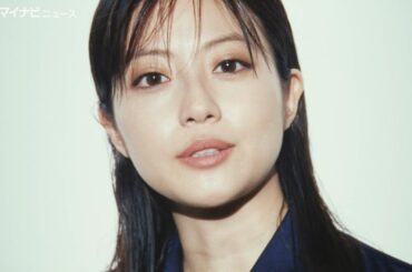 今田美桜、クールな表情からのギャップに注目！「緊張した」『SCSK』新CM＆メイキング・インタビュー映像公開