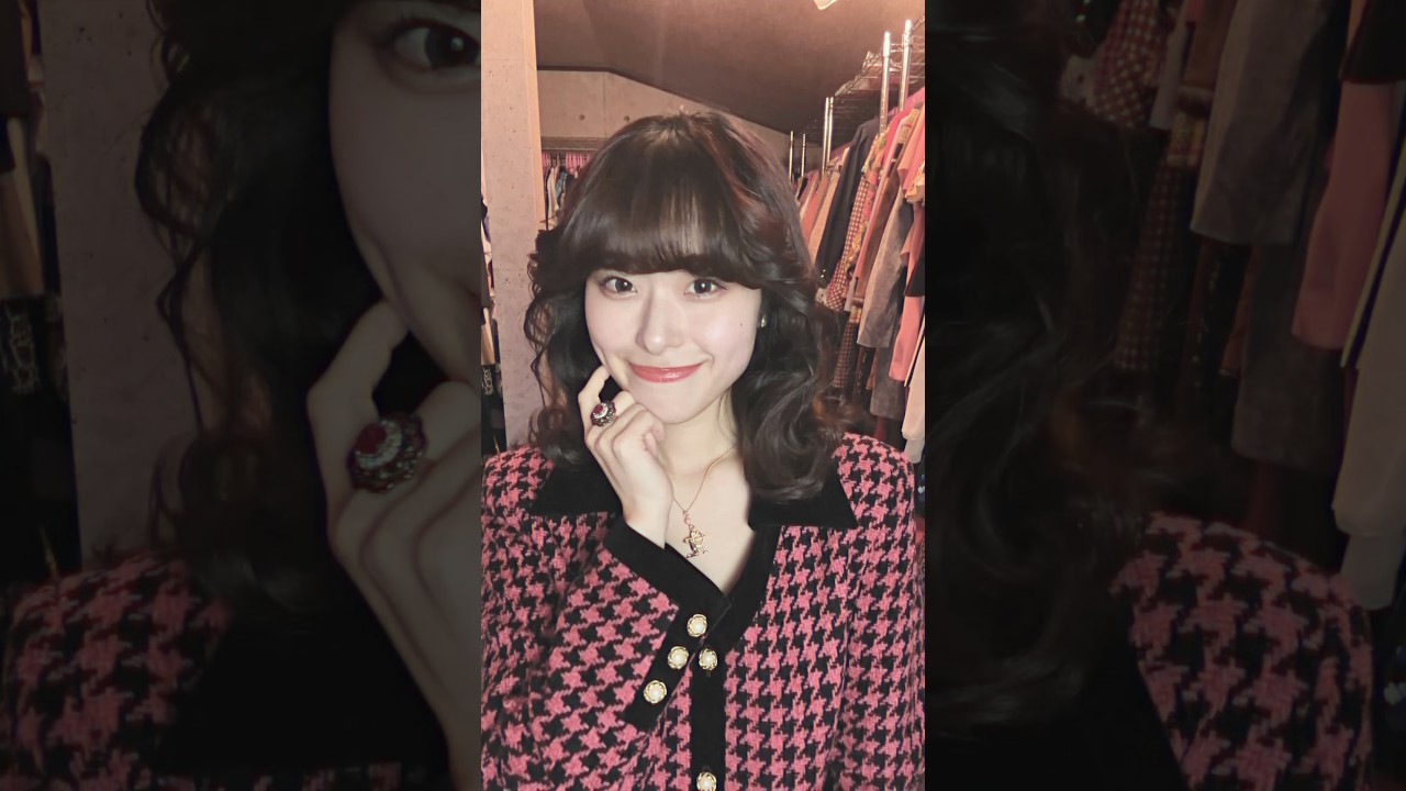 昭和服を1500着あつめた女子 昭和服を1500着あつめた女子