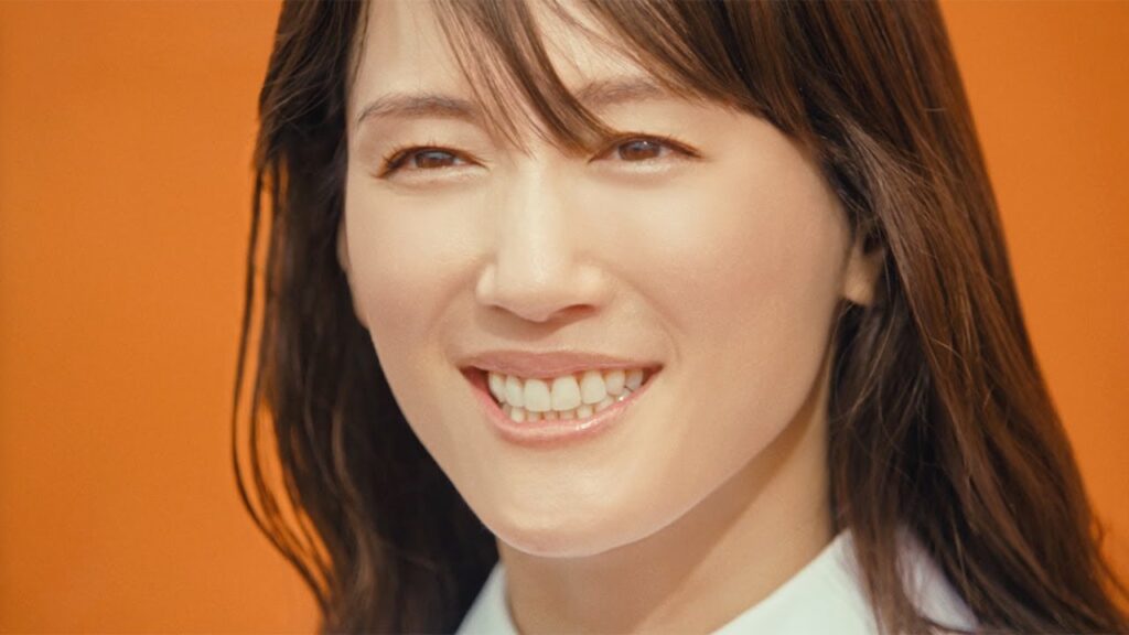 綾瀬はるか、“まったく新しい”キリンビールのブランドリーダーに！　「キリングッドエール」新CM＋メーキング＋インタビュー