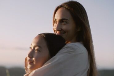 【イッキ見】長谷川潤、娘・アイヴォリーさんと親子初共演　花王「Osolo」新CM「あなたと私に」編＋メーキング＋インタビュー